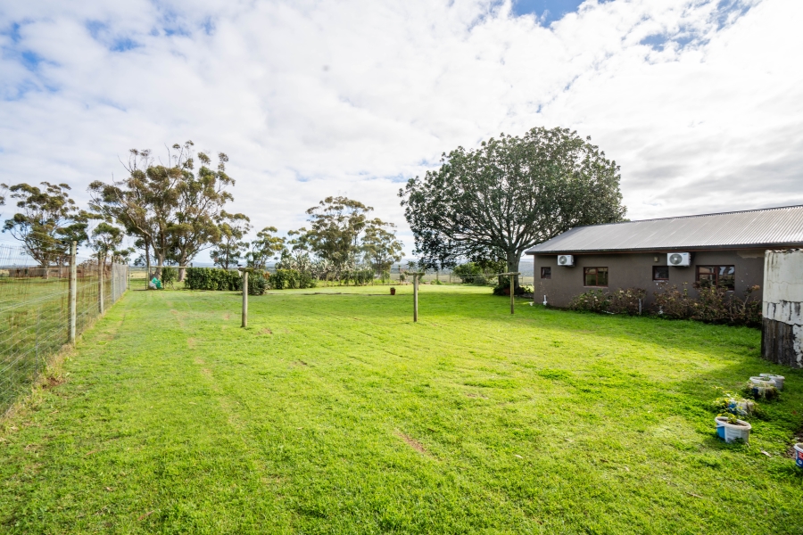 5 Bedroom Property for Sale in Grahamstown Rural Eastern Cape